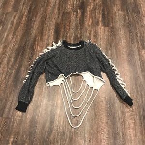 🌸 Distressed Gray/Black Cropped Sweatshirt🌸